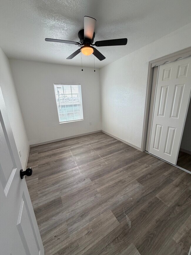 Foto del edificio - 1415 NW 44th St