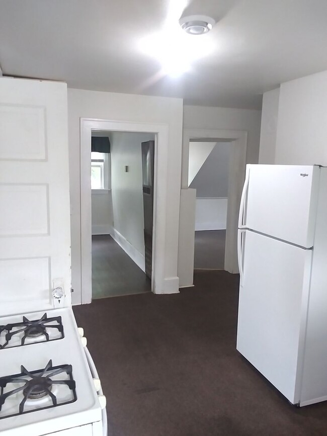Building Photo - 713-713-713-712 13th Ave