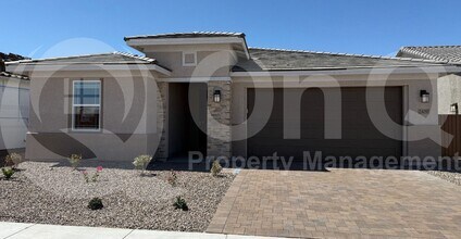 Building Photo - 23097 E Saddle Way