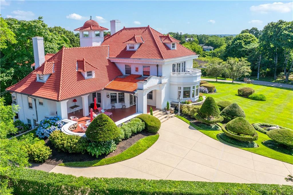 Primary Photo - 4 Yosemite Valley Rd Rd