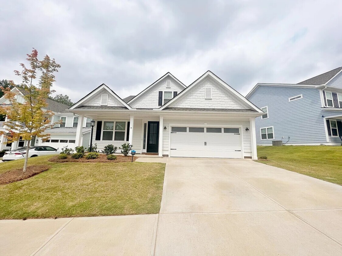 Primary Photo - 9 Needham Dr