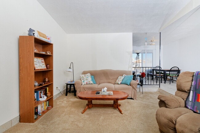 Foto del edificio - Lots of space for you and your dog!