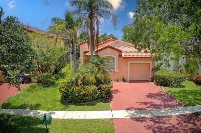 Foto del edificio - 1236 NW 192nd Terrace