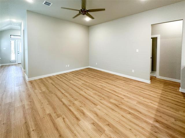 Foto del edificio - 4917 W Hl Dr