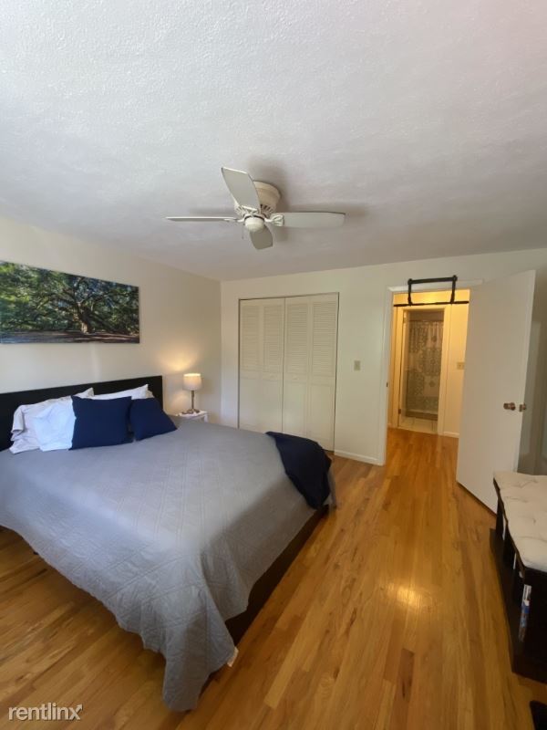 Foto del edificio - 1 br, 1 bath House - 81 Green St 24 Unit 24