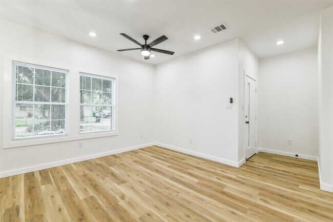 Foto del edificio - 7486 Stanwick Dr
