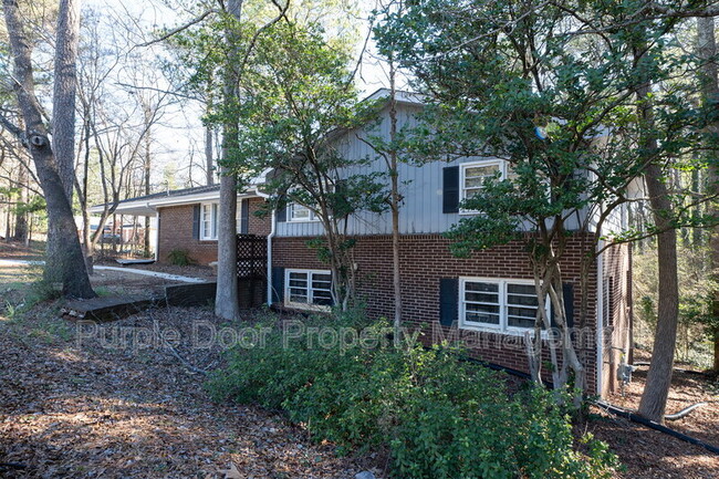 Building Photo - 465 N Hairston Rd