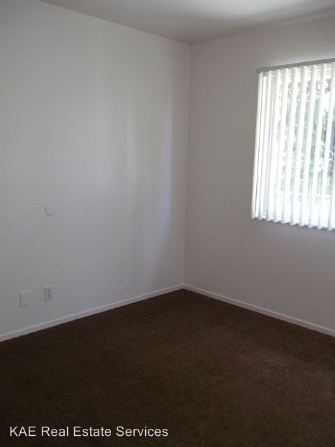 Building Photo - 1563 D St