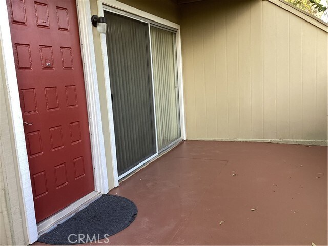 Foto del edificio - 1430 W Badillo St