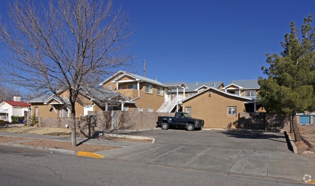 Primary Photo - 1111 Silver Ave SW