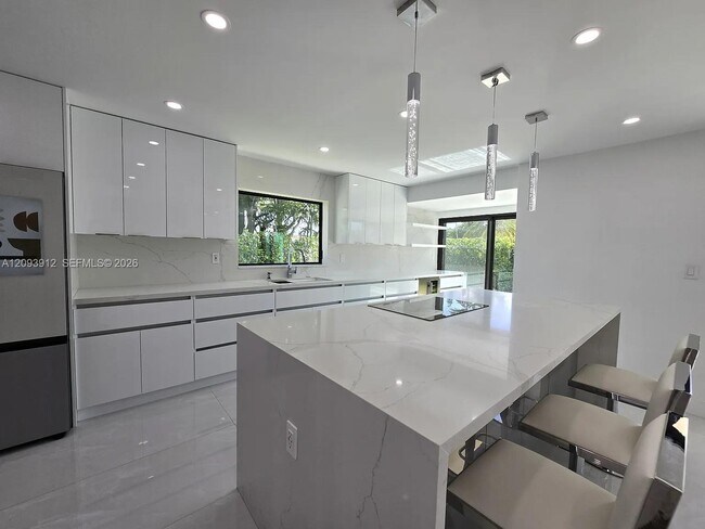 Building Photo - 6711 SW 127th Pl