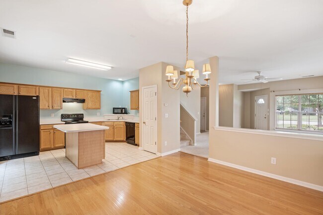 Building Photo - 3110 Summerfield Ridge Ln