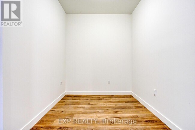 Photo du bâtiment - 461 Green Rd