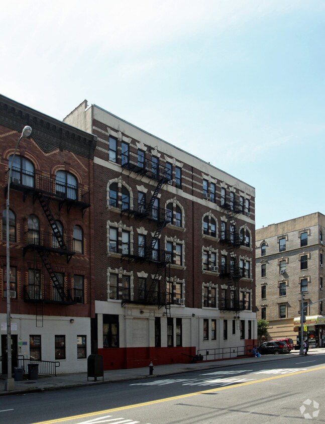 2101-2105 Amsterdam Avenue - 2101-2105 Amsterdam Ave
