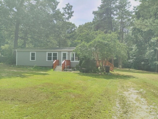 Building Photo - 8620 Turnerville Rd