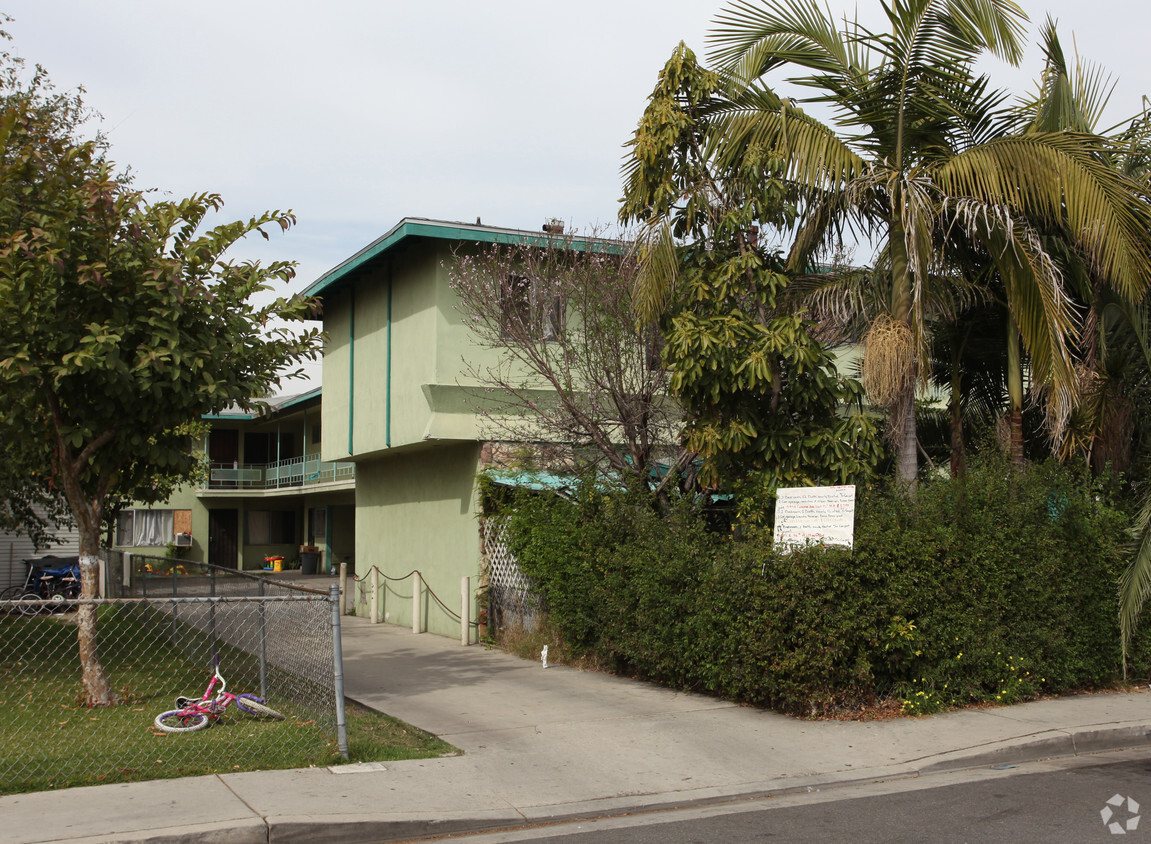 Foto del edificio - Lang Manor