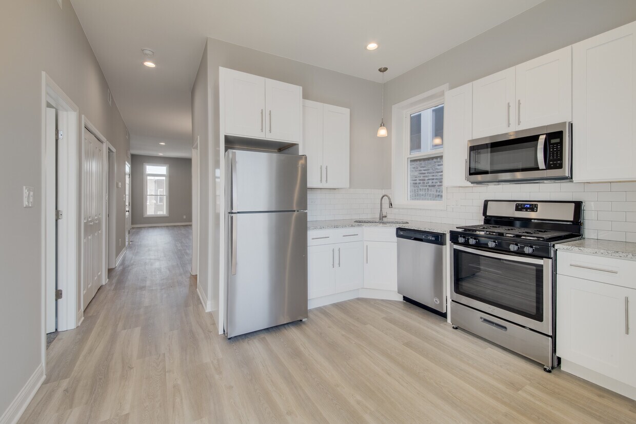 Foto principal - 1536 N Talman Ave