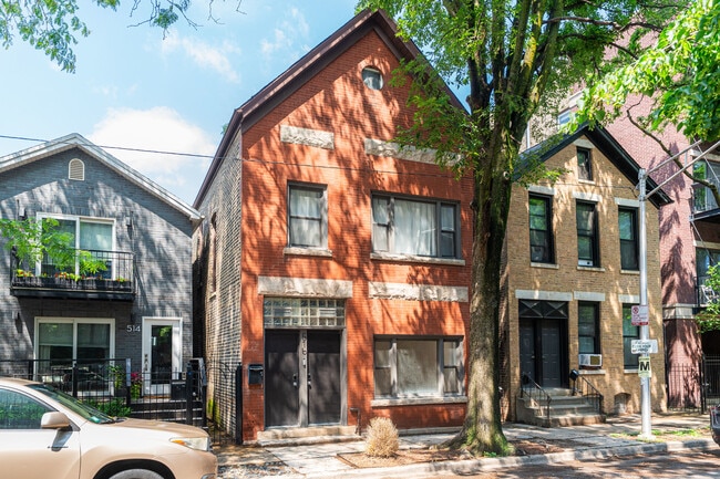 Building Photo - 516 N Hermitage Ave