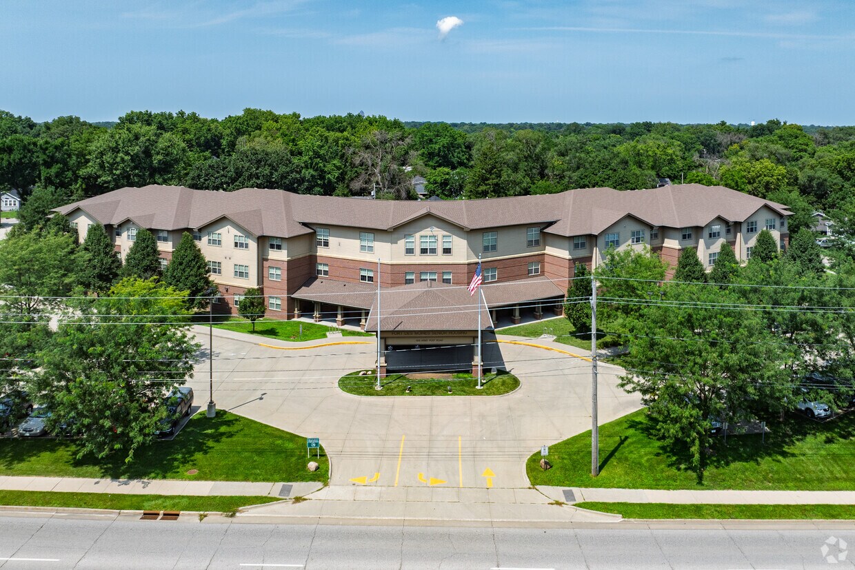 Primary Photo - Fort Des Moines Senior Housing