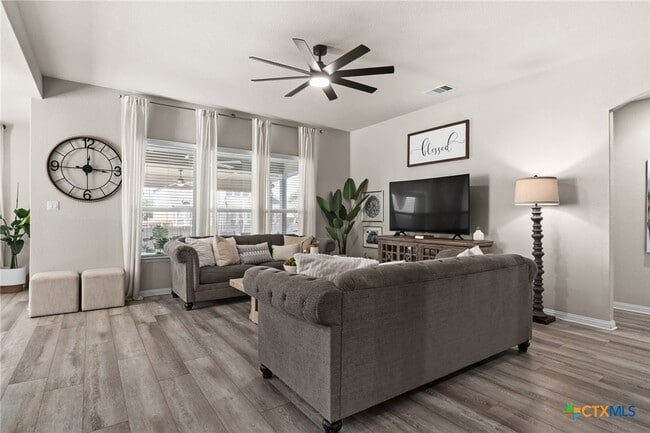 Building Photo - 7807 Zircon Dr