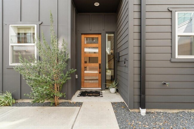 Foto del edificio - 4226 Gibson St