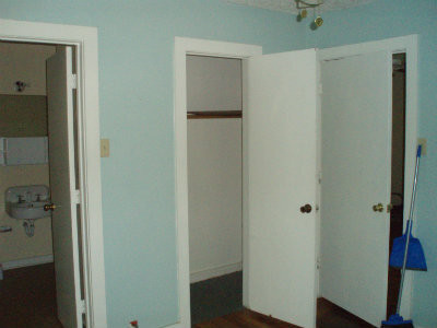 Building Photo - 1404 Walnut St