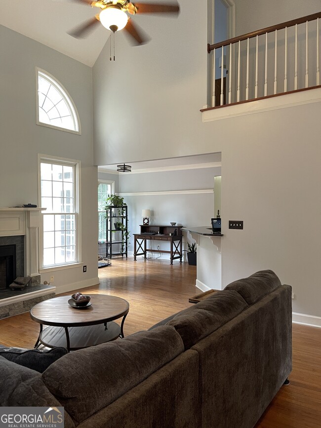 Building Photo - 4498 Avion Park