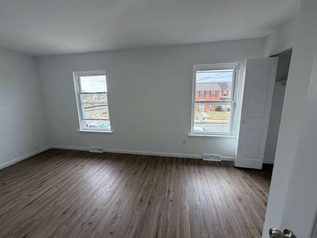 Foto del edificio - 309 Cold Spring Pl