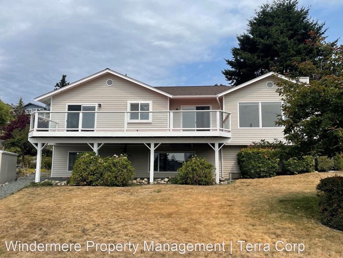 4412 Bryce Dr, Anacortes, WA 98221 House Rental in Anacortes, WA