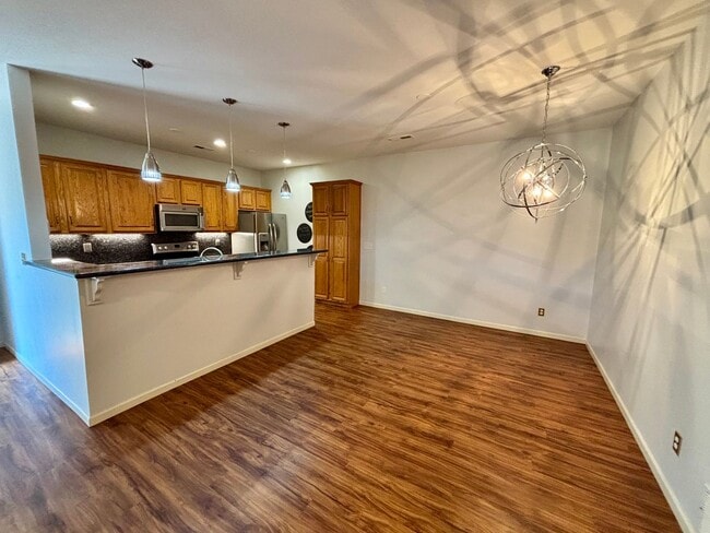 Building Photo - Italian Estates Property Management