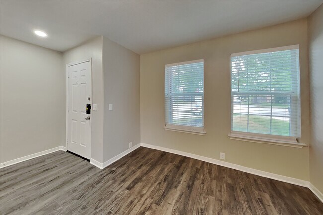 Building Photo - 17435 Ivy Stream Dr