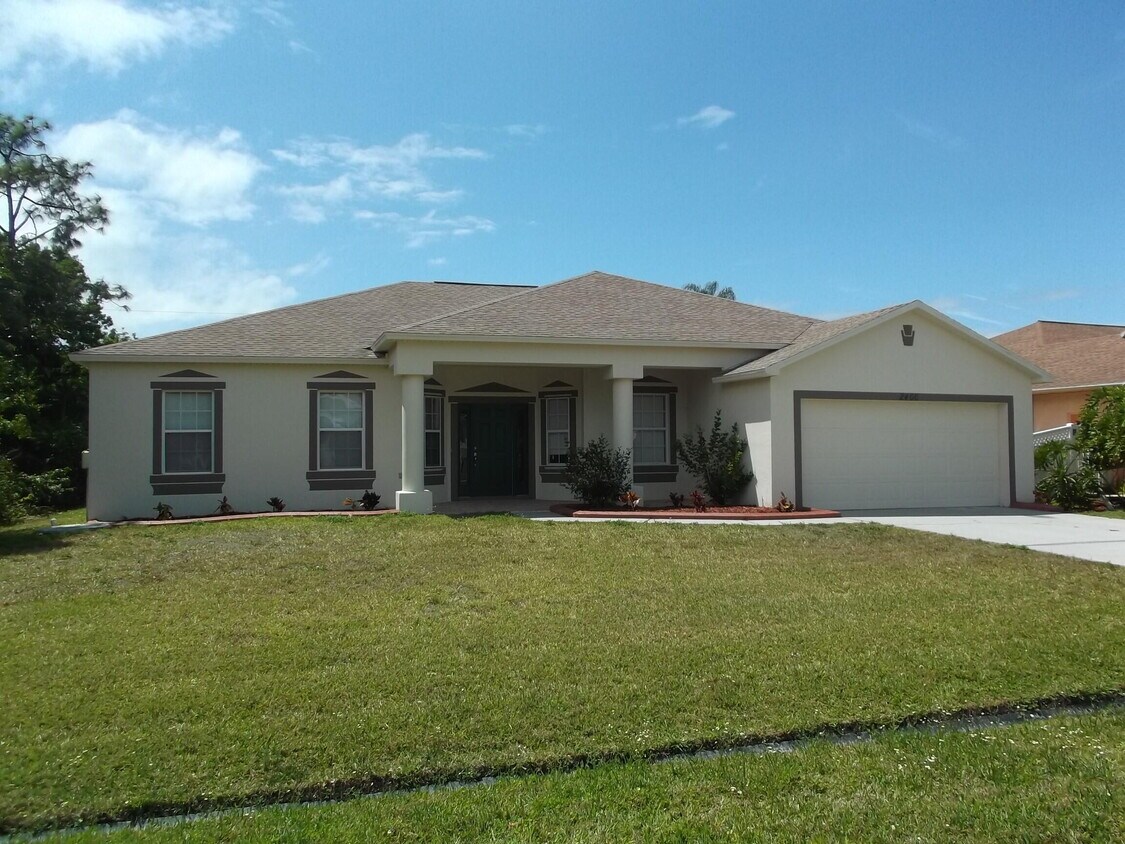2466 SW Mercer St, Port Saint Lucie, FL 34984 House for Rent in Port