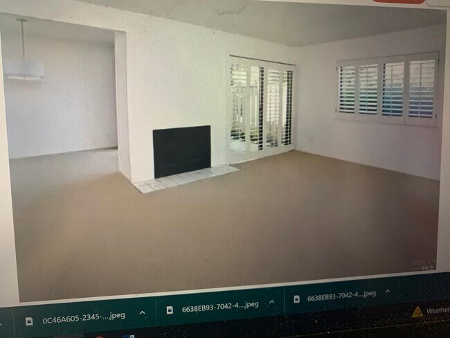 Foto del edificio - 16 Coleridge Dr