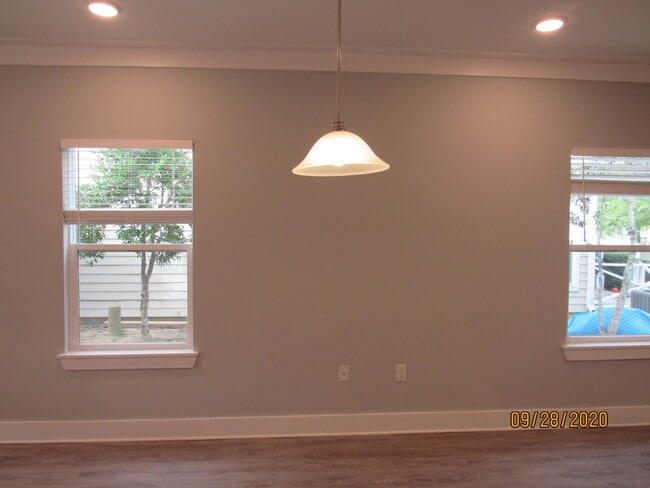 Building Photo - 45 S Sand Palm Rd