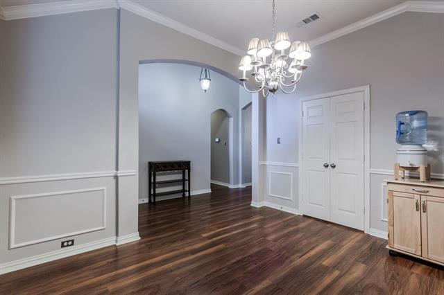 Foto del edificio - 1604 Oak Brook Ln