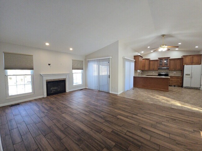 Photo - 4 Edam Ct Apartment