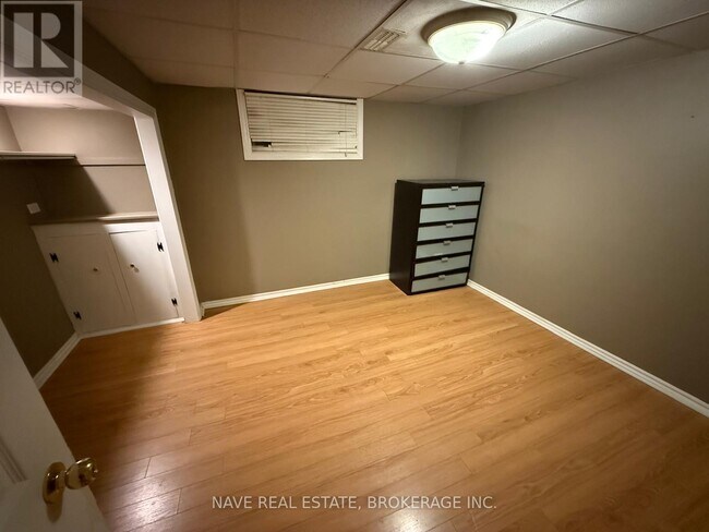 Photo du bâtiment - 19 Westchester Rd