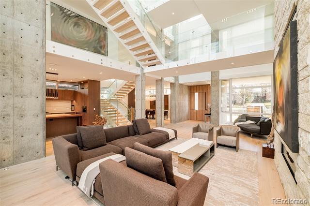 Foto del edificio - 121 S Dexter St