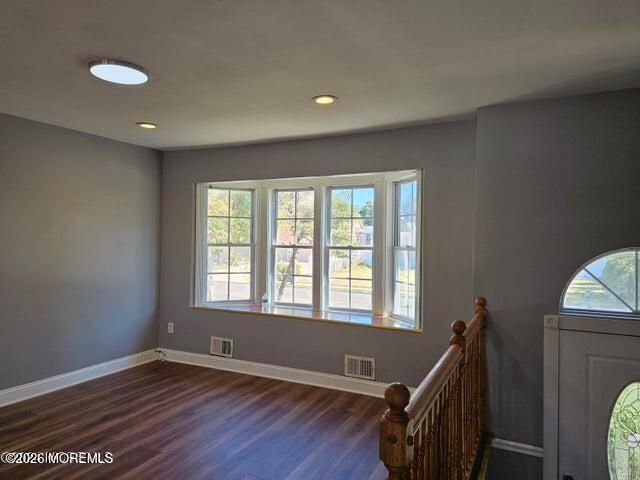 Building Photo - 622 Vaughn Ave