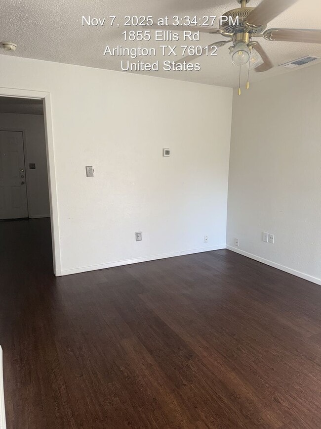 Photo - 1855 Ellis Rd House