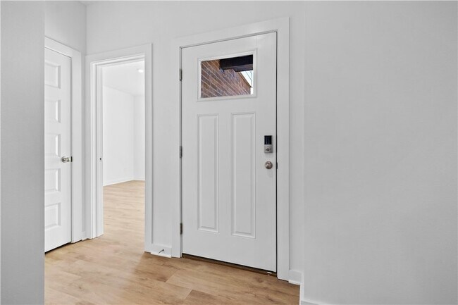 Foto del edificio - 4670 W Aurora St