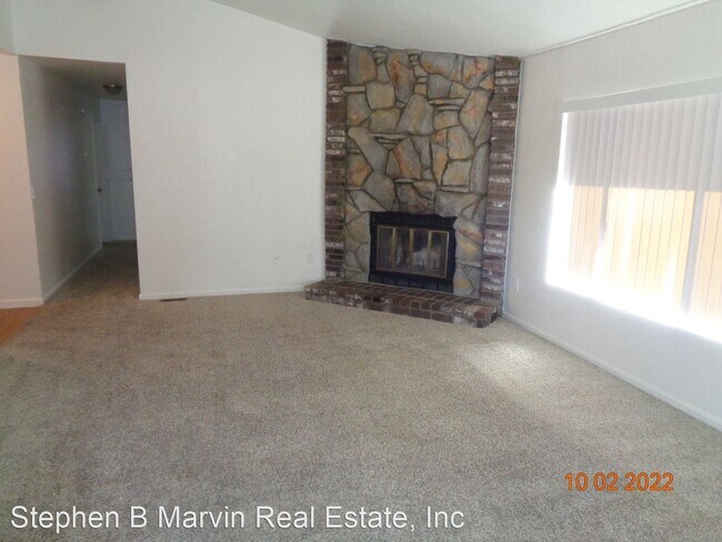 Building Photo - 2 br, 2.5 bath House - 14313 Winchester Drive