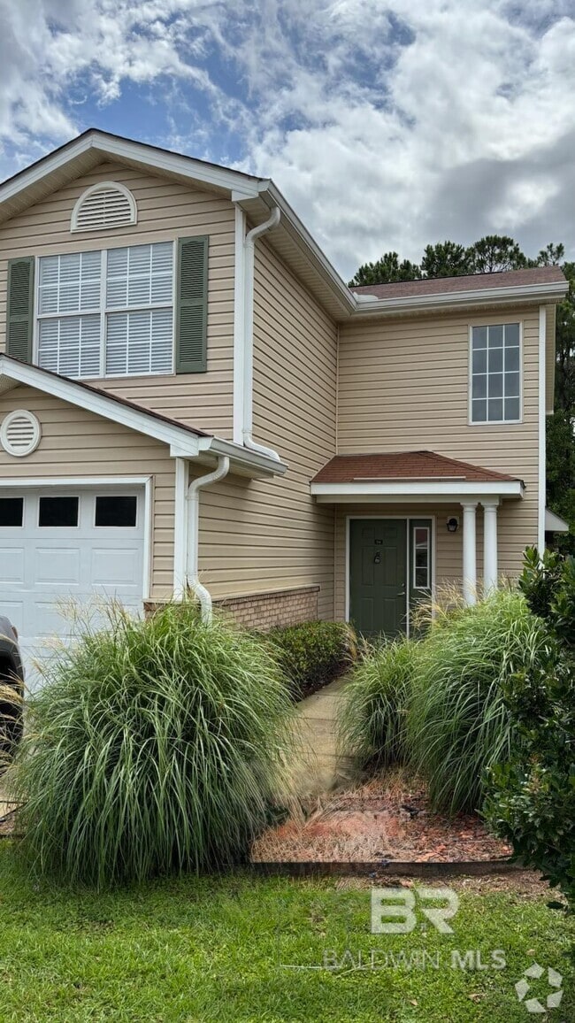 Building Photo - 1517 Regency Rd