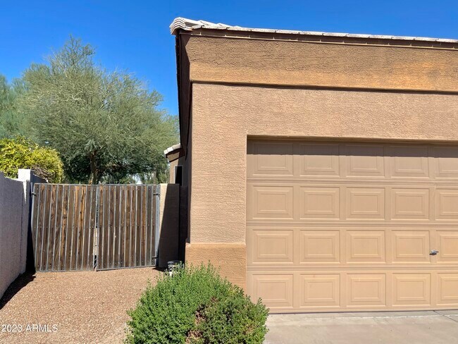 Building Photo - 20243 N 63rd Dr