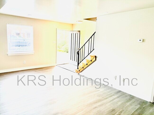 Building Photo - 5213 Goolsby Ct