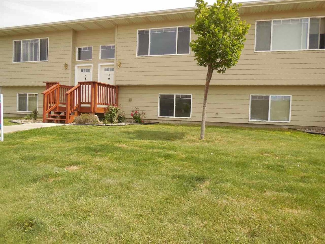 200 John G Mine Rd, Helena, MT 59602 Condo for Rent in Helena, MT