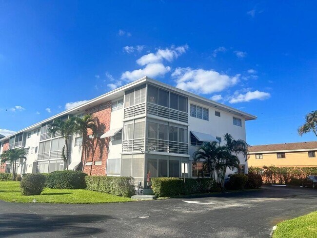 Foto del edificio - 25 SE 13th St