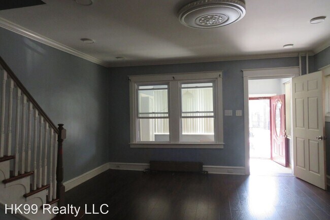 Foto del edificio - 3 br, 1.5 bath House - 7032 Walker St.