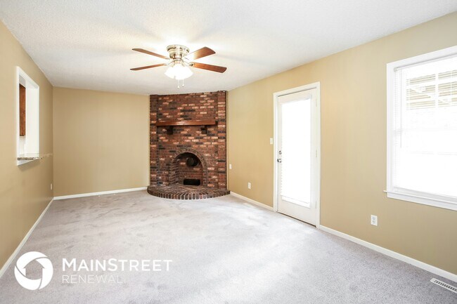 Foto del edificio - 16317 McKinley St