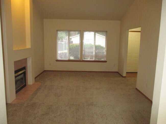 Building Photo - Stowe-8512